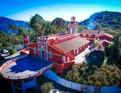 santuario-nossa-senhora-do-bom-socorro-em-nova-trento-credito-santuario-nossa-senhora-do-bom-socorro-divulgacao-2-scaled